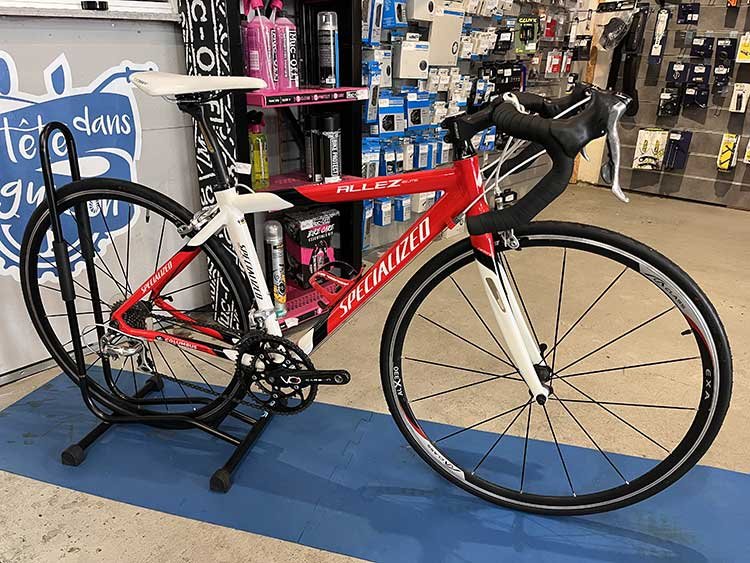 Vélo course Specialized Magasin de vélo à jonzac