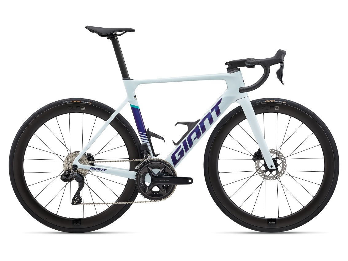 Vélo de route Giant Propel Advanced 1 disponible au magasin de vélo la tête dans le guidon à Jonzac