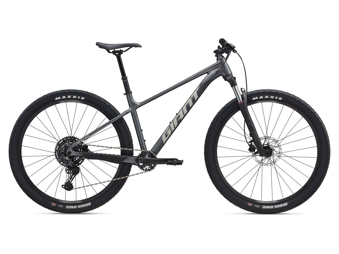 VTT Giant Talon 1 couleur Charcoal disponible à la tête dans le guidon Jonzac