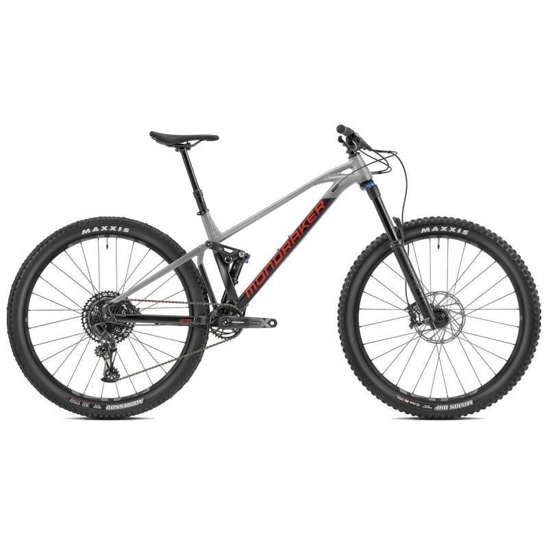VTT enduro Mondraker Foxy taille M en promotion chez La Tête dans le Guidon magasin de vélo à Jonzac